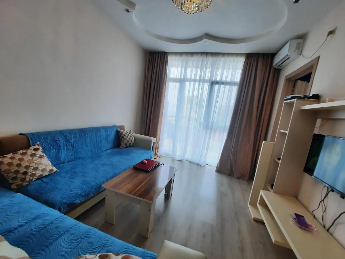 Eto S Apartment With Sea View In Batumi